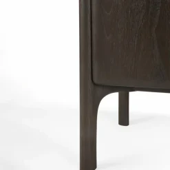 New PI Dressoir Dressoirs