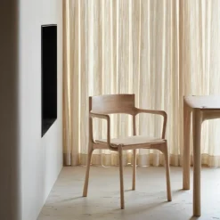 Outlet PI Stoel Eiken Eetkamerstoelen