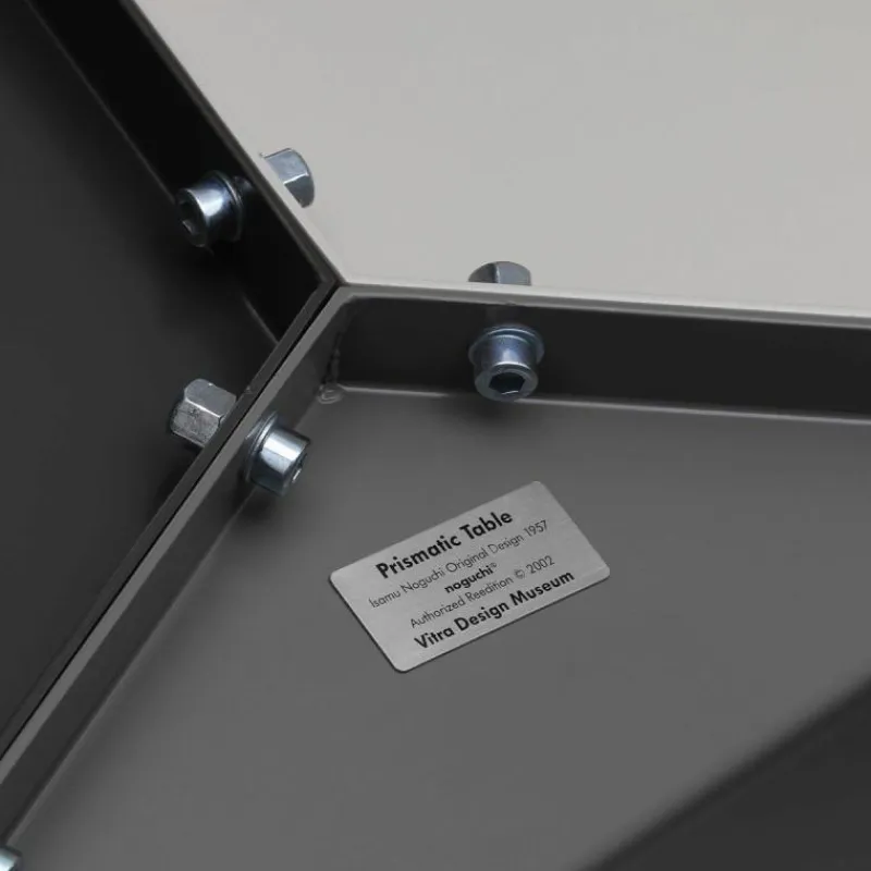 Outlet Prismatic Bijzettafel Bijzettafels