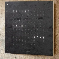 Discount QLOCKTWO Earth 45 Creator's Edition Klok Klokken