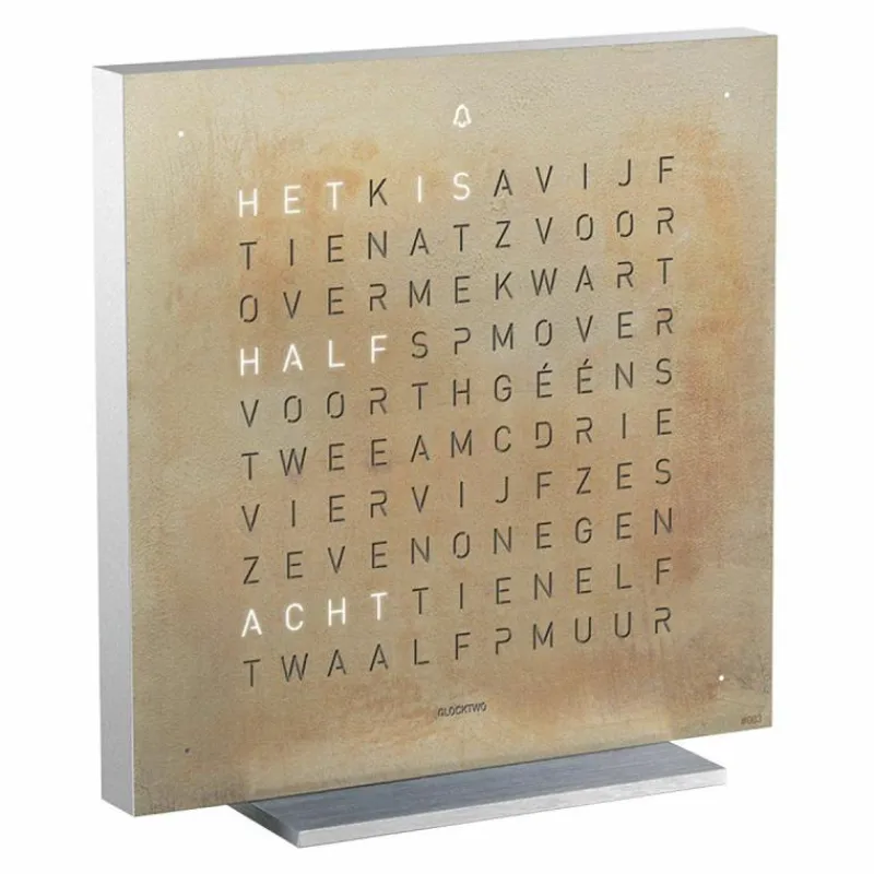 Online QLOCKTWO Earth 13,5 Tafelklok Klokken