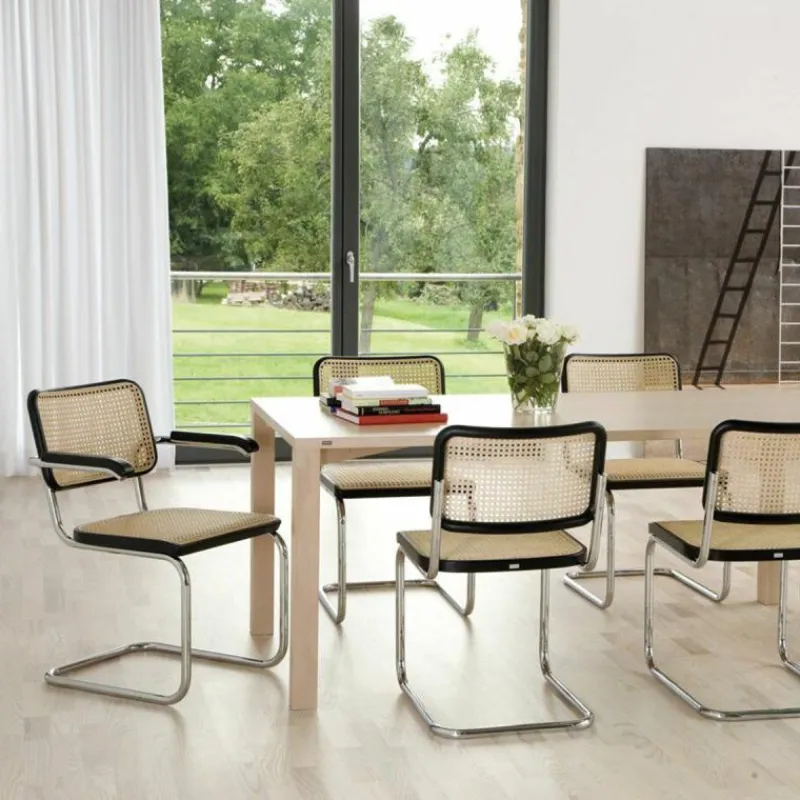 New S64 Armstoel Eetkamerstoelen