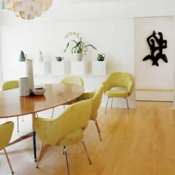 Best Saarinen Conference Armchair Eetkamerstoelen