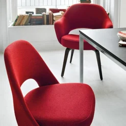 Online Saarinen Conference Chair Eetkamerstoelen