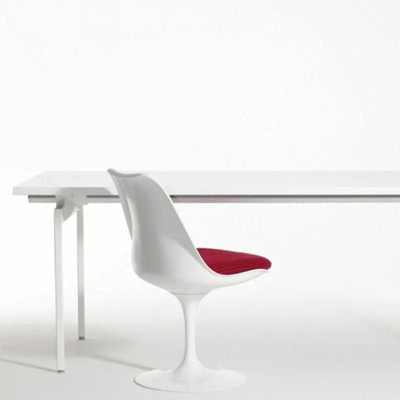 Outlet Saarinen Tulip Chair Eetkamerstoelen