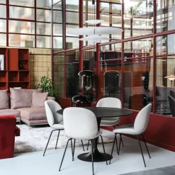 Discount Saarinen Tulip Eettafel Met Zwart Onderstel - Rond Eettafels
