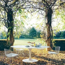 New Saarinen Tulip Eettafel Outdoor Tuintafels|Eettafels