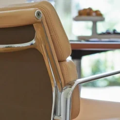 New Soft Pad Chair EA 208 Bureaustoelen
