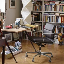 Online Soft Pad Chair EA 217 - Gepolijst / Leder Bureaustoelen