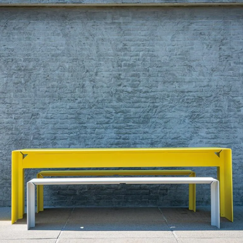 The Bended Tafel Tuintafels