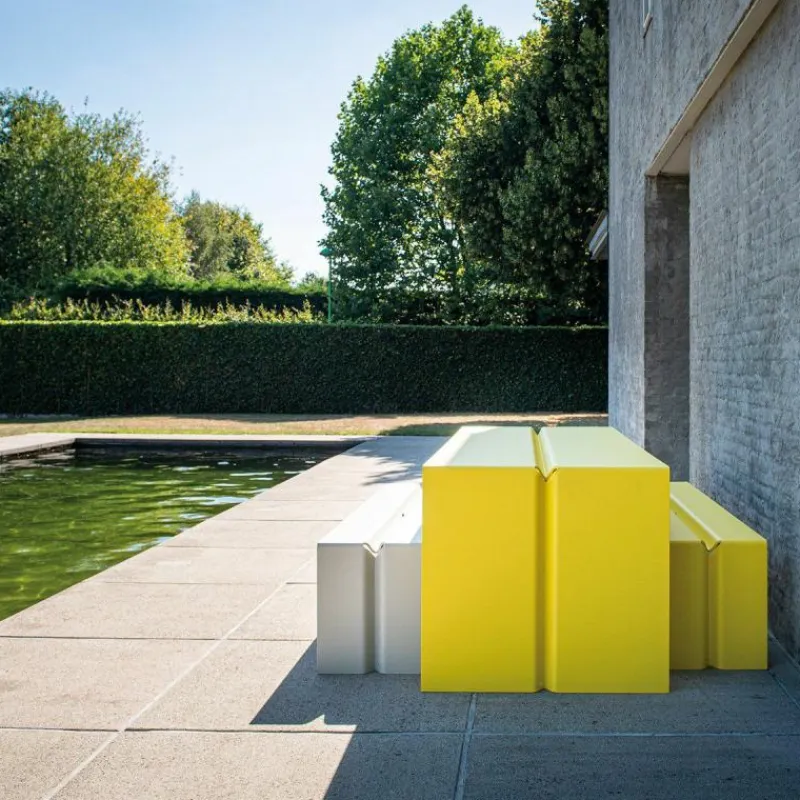 The Bended Tafel Tuintafels