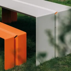 The Bended Tafel Tuintafels