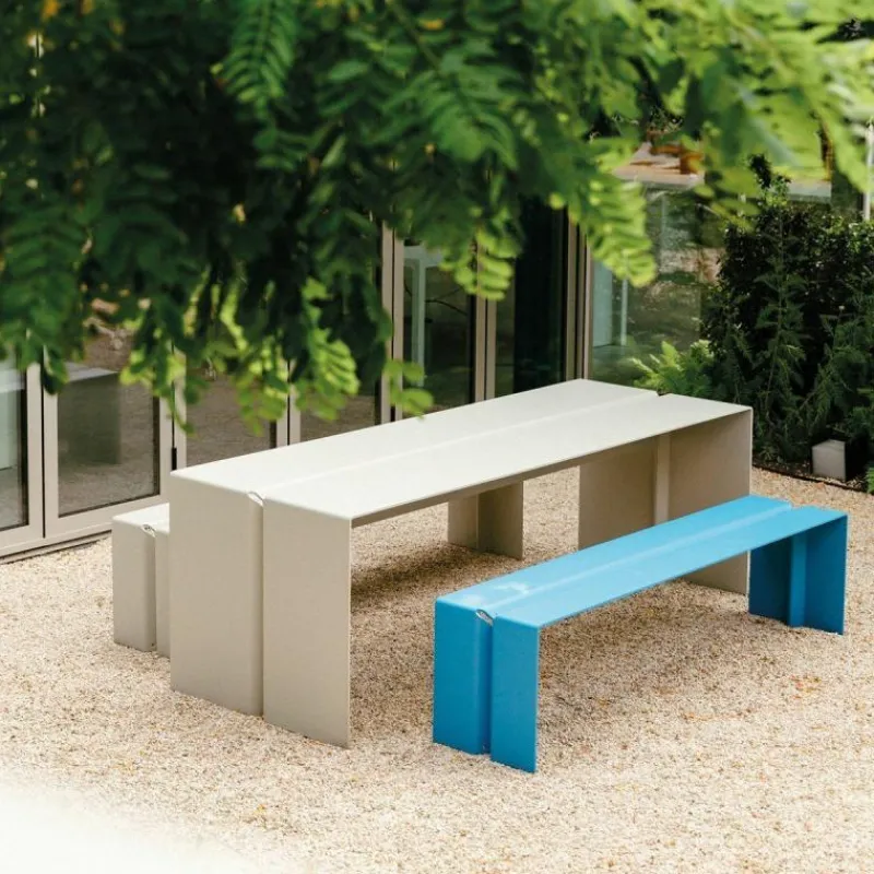 The Bended Tafel Tuintafels