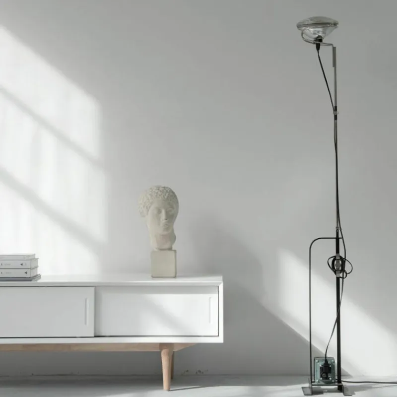 Outlet Toio Vloerlamp Vloerlampen