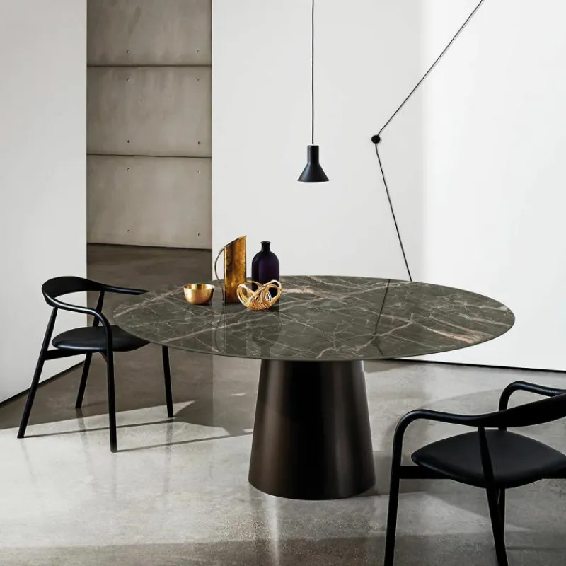 Hot Totem Eettafel Eettafels
