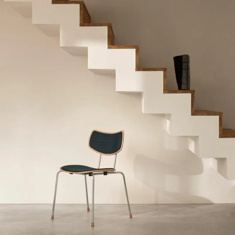 Online VLA26P Vega Stoel Eetkamerstoelen