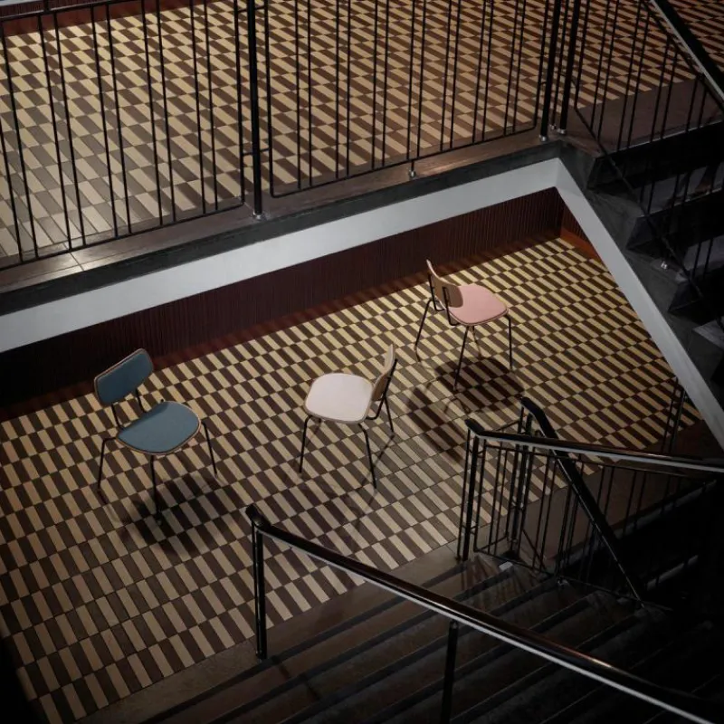 Online VLA26P Vega Stoel Eetkamerstoelen