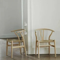New Wishbone Stoel CH24 Beuken Eetkamerstoelen