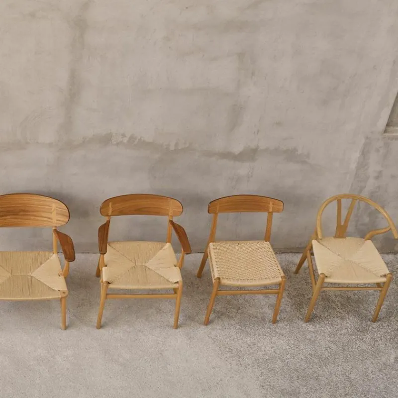 Discount Wishbone Stoel CH24 Eiken Eetkamerstoelen