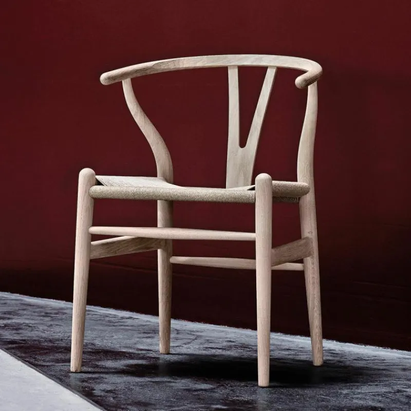 Discount Wishbone Stoel CH24 Eiken Eetkamerstoelen